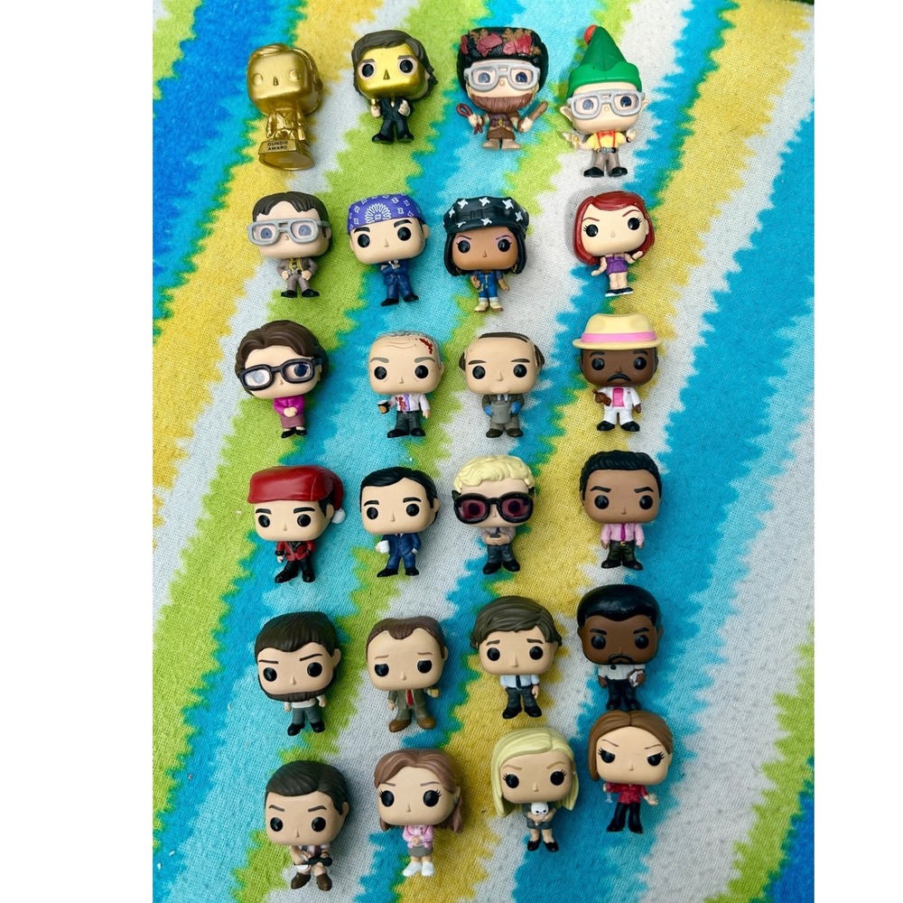 Funko The Office Pocket Pop Advent Calendar 24pc Lot Mini Figures Gold Dundie